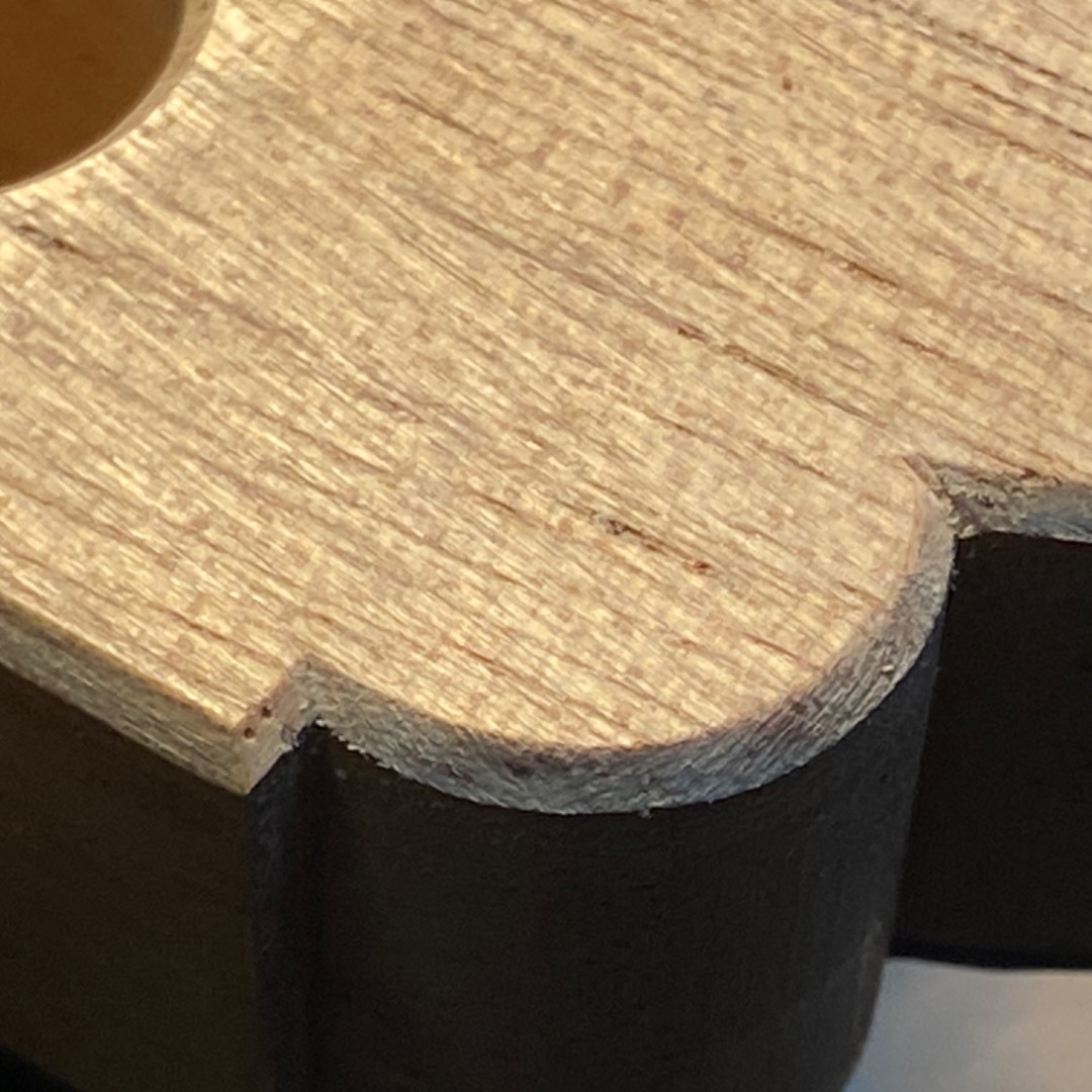 The devil is in the details. 

#Guitar #guitarbuilding #guitarbuilder #luthier #luthiery #luthery #classicalguitar #acousticguitar #handmade #wood #woodworking #whatsonyourbench